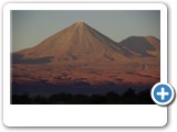 volcan Licancabur au coucher du soleil